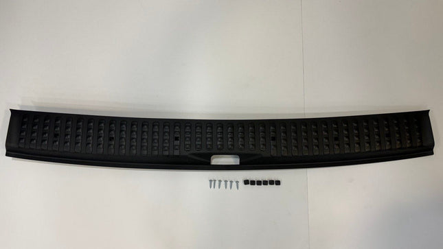 For VW T5, T5.1 V3 Tailgate Threshold Cover + Side Step