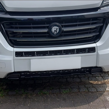 For Vauxhall Movano Bumper Honeycomb - Gloss Black, No Parking Sensors Replacement