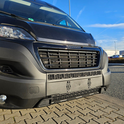 For Citroen Relay Honeycomb Front Bumper – Matte Black - No Parking Sensor Version | Van-X