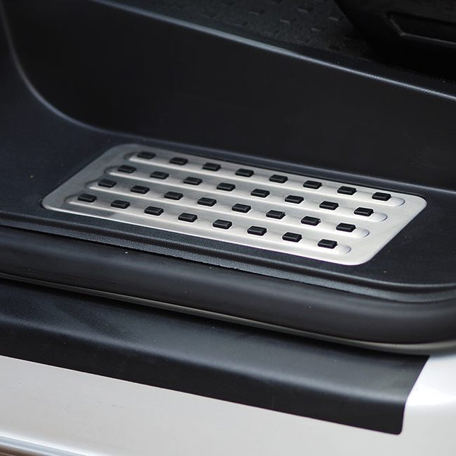 For VW T6 Caravelle Style Full Step (Set of 4) with Highline LED Logo Lights | Van-X