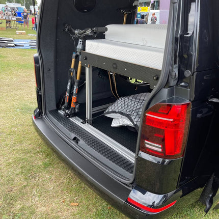 For VW T6 V3 Tailgate Threshold Cover + Side Step