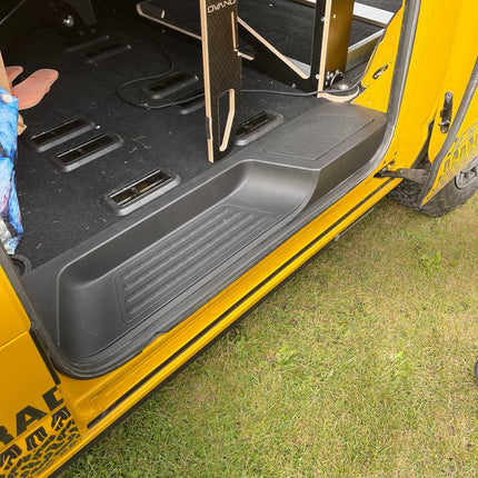 For VW T5, T5.1 V3 Barndoor Threshold Cover + Side Step