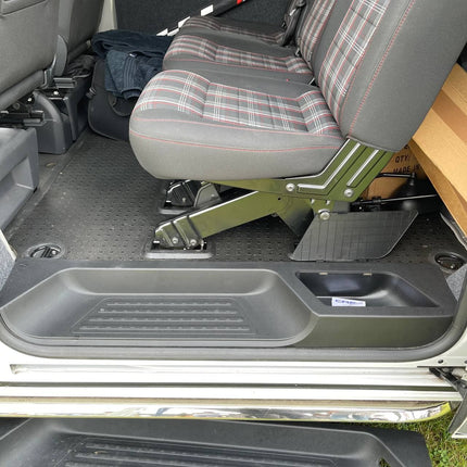 For VW T5, T5.1 V3 Tailgate Threshold Cover + Side Step
